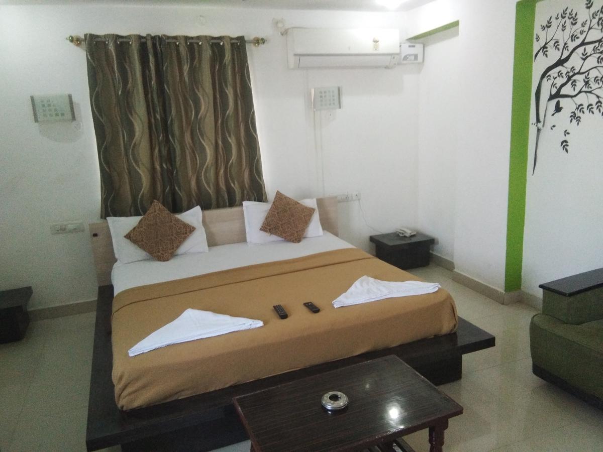 Sairam Residency Hotel Tirupati Luaran gambar
