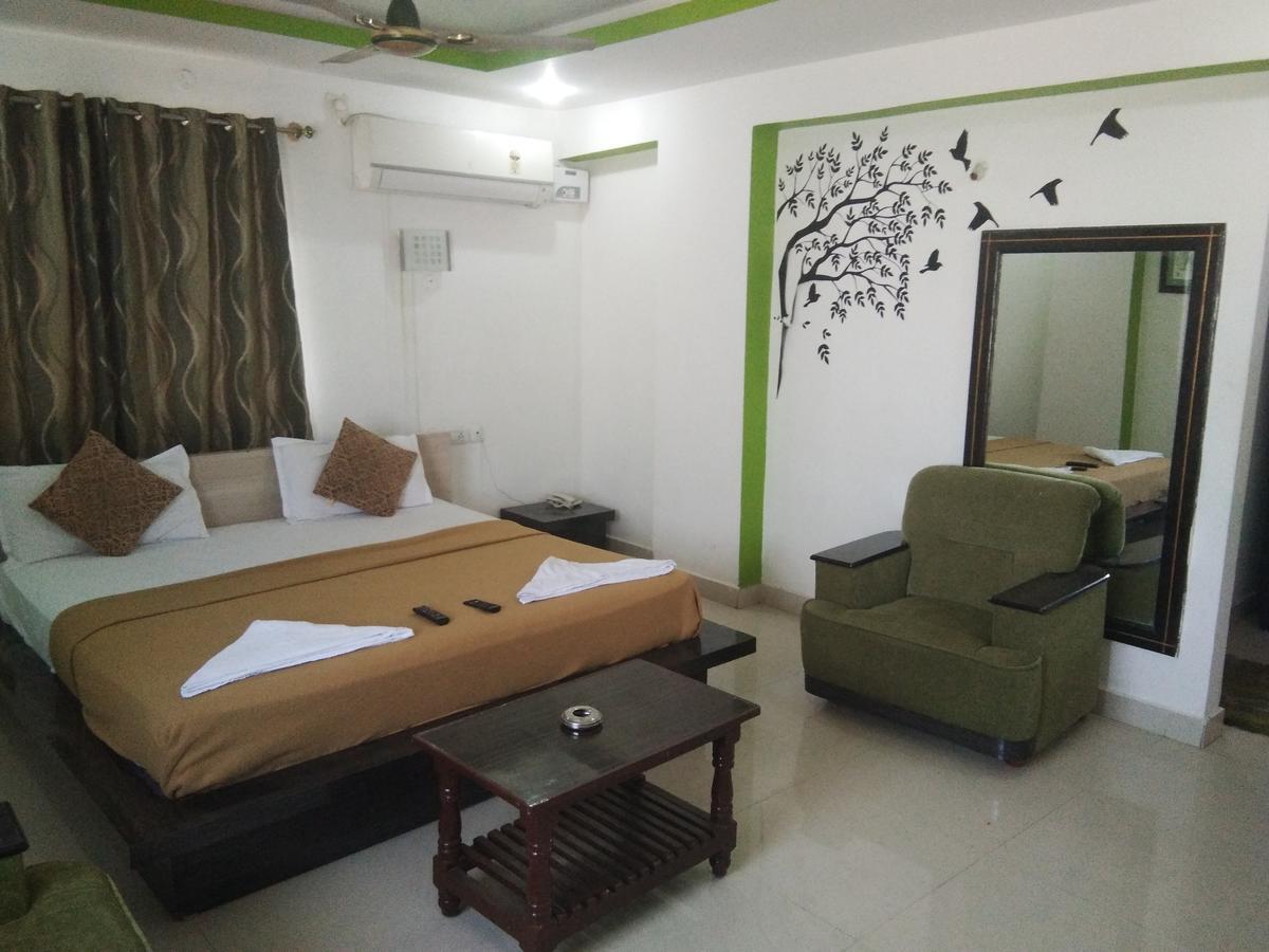 Sairam Residency Hotel Tirupati Luaran gambar